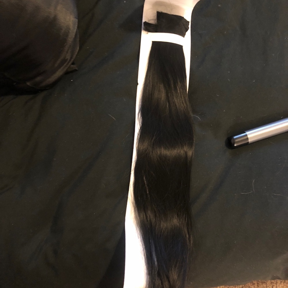 SYNTHETIC jet black extensions - 18-20” never worn